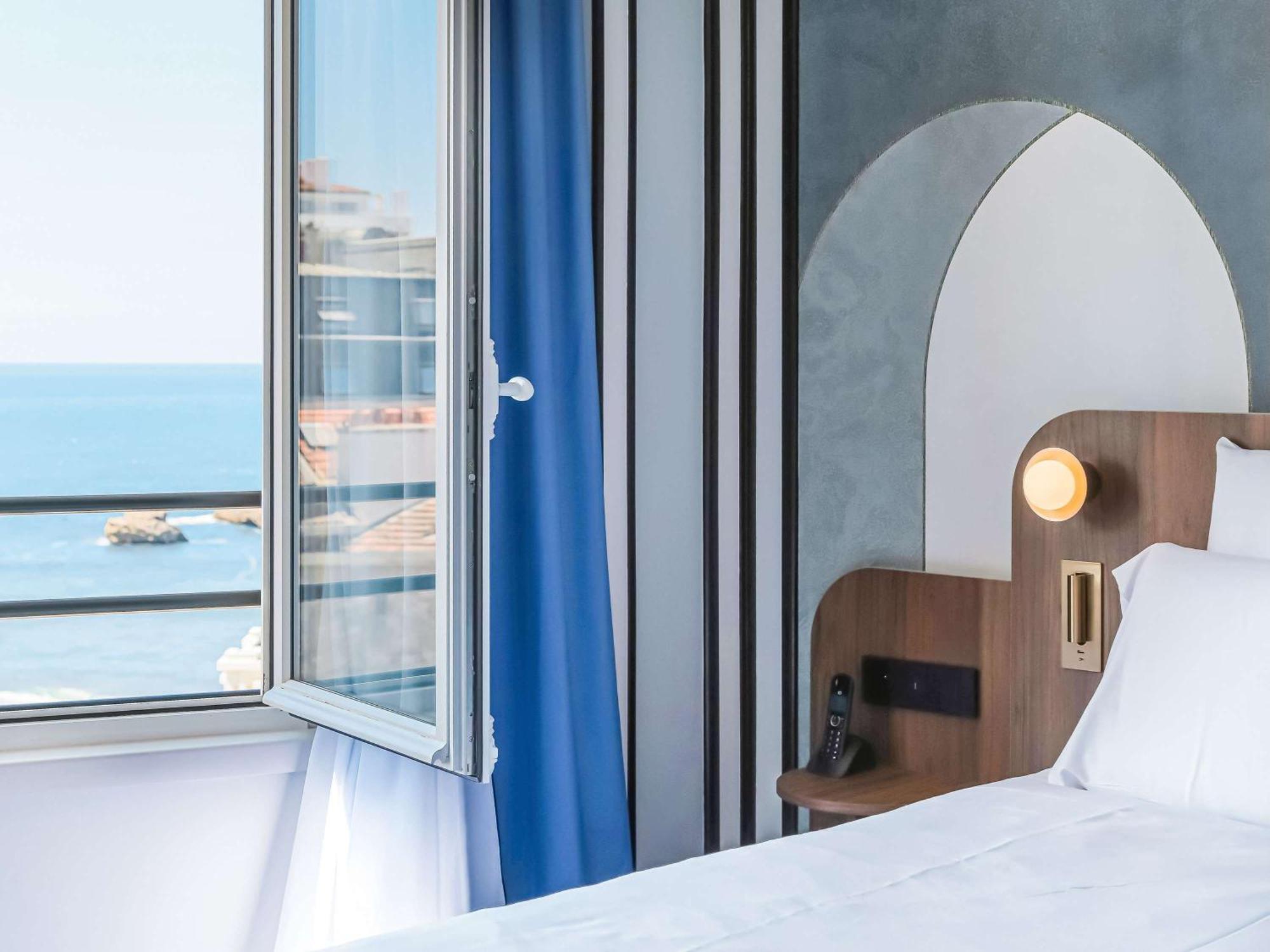 Hotel Plaza Biarritz Plage - Handwritten Collection מראה חיצוני תמונה